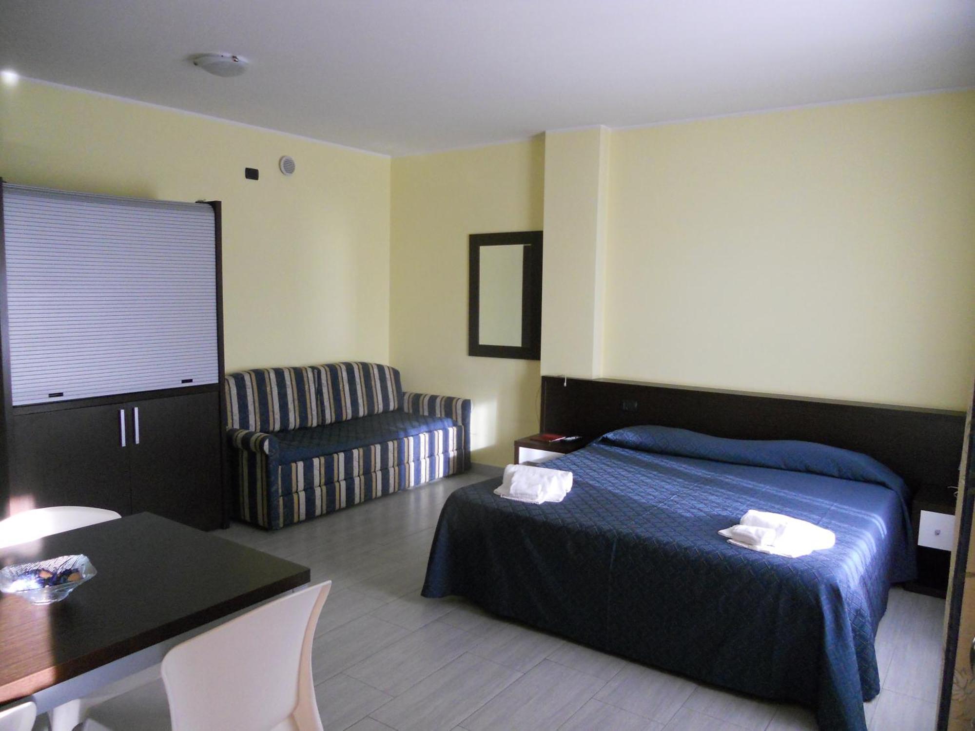 Residence San Prospero Garbagnate Milanese Habitación foto