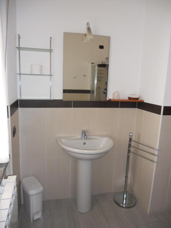 Residence San Prospero Garbagnate Milanese Habitación foto