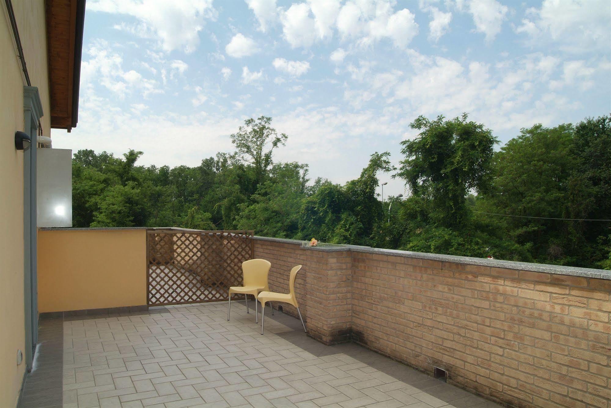 Residence San Prospero Garbagnate Milanese Exterior foto